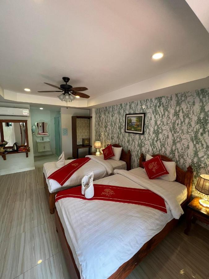 Golden Lotus Namkhan View Luang Prabang Exteriör bild