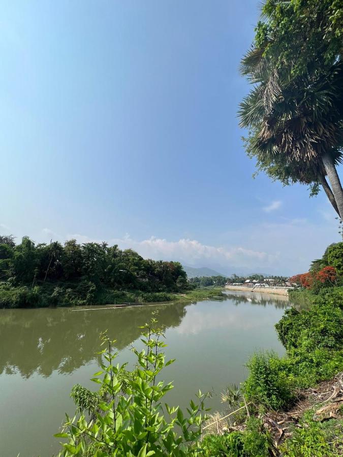 Golden Lotus Namkhan View Luang Prabang Exteriör bild
