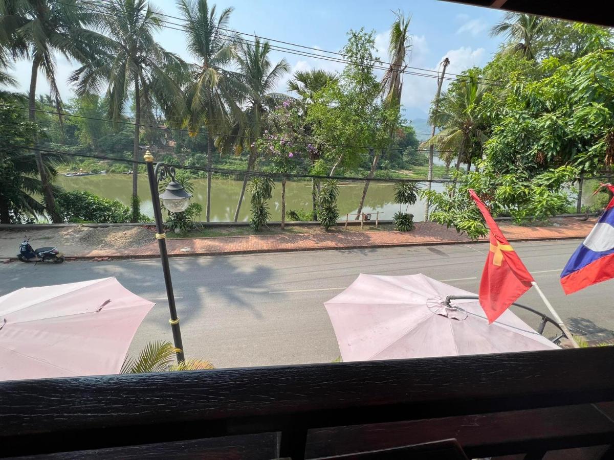 Golden Lotus Namkhan View Luang Prabang Exteriör bild